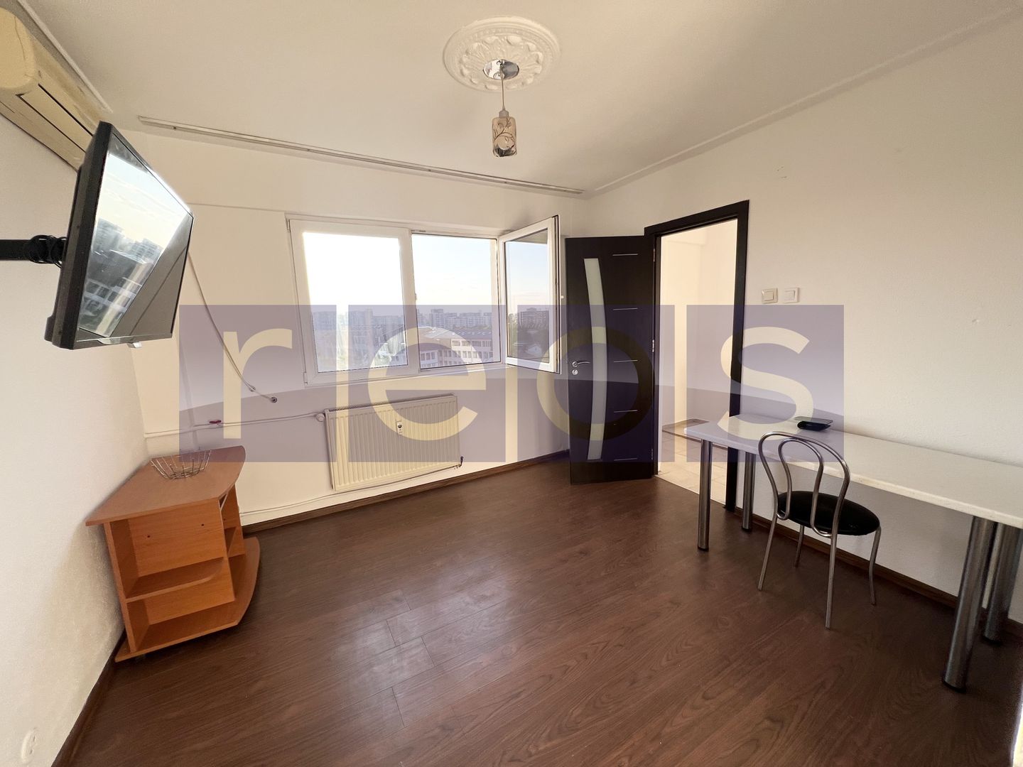 VANZARE GARSONIERA | 24 MP | VEDERE PANORAMICA | TEIUL DOAMNEI - Poză 1