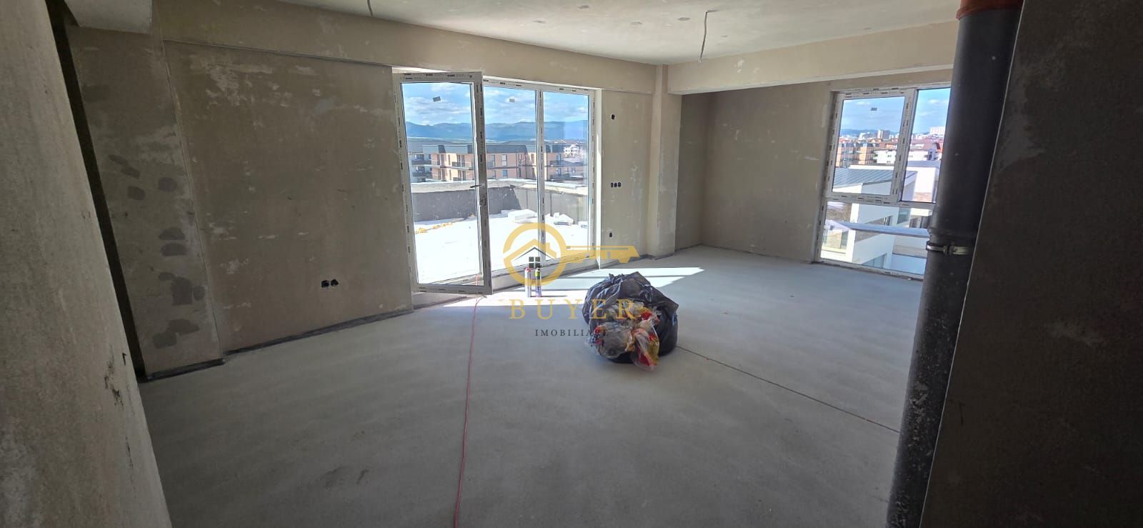 Penthouse cu 3 camere si terasa 60.20mp- Selimbar, panorama spre munti - Poză 3