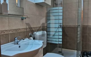 Casa de inchiriat cu 3 camere la curte comuna,  zona Centrala, Oradea - Poză 7