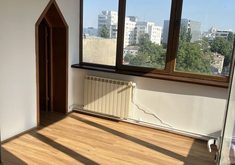 4 camere | sediu firma - birouri | Dacia | Eminescu | Romana - Poză 1