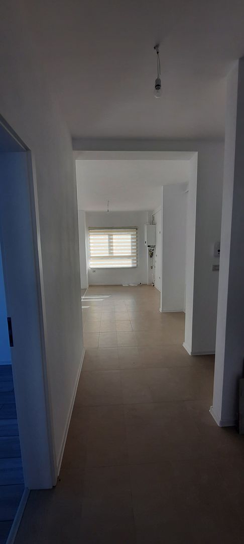 Apartament cu 3 camere. - Poză 17