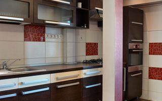 Apartament 3 camere de vânzare – 67 mp, Tudor - Poză 3