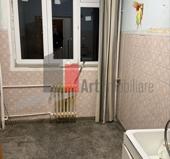 Apartament cu 2 camere de vanzare-Gorjului - Poză 1