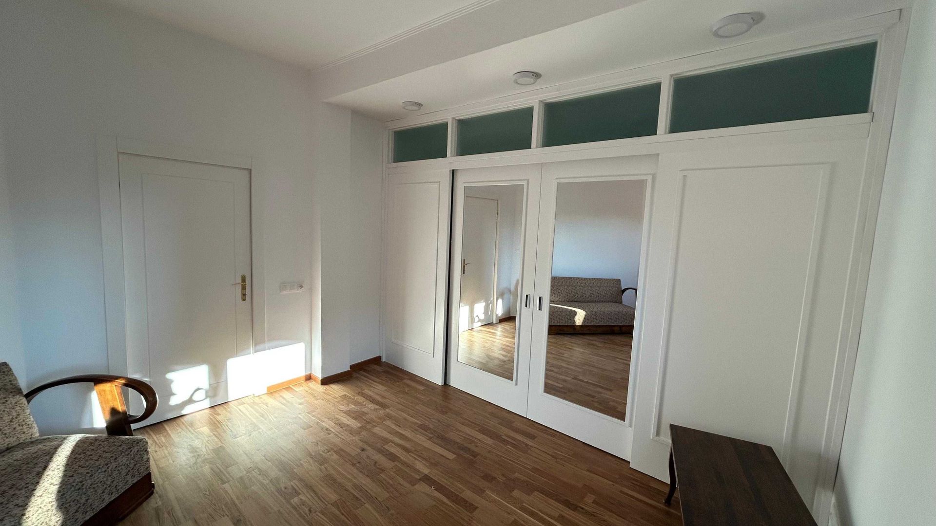 Apartament 3 camere Eminescu Aurel Vlaicu - Poză 2