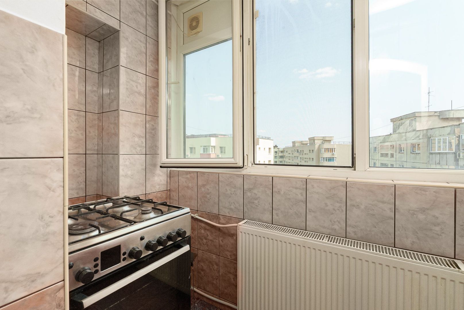 Apart 2 camere Lacul Tei facult constructii Alexandru cel Bun bloc 85 - Poză 6