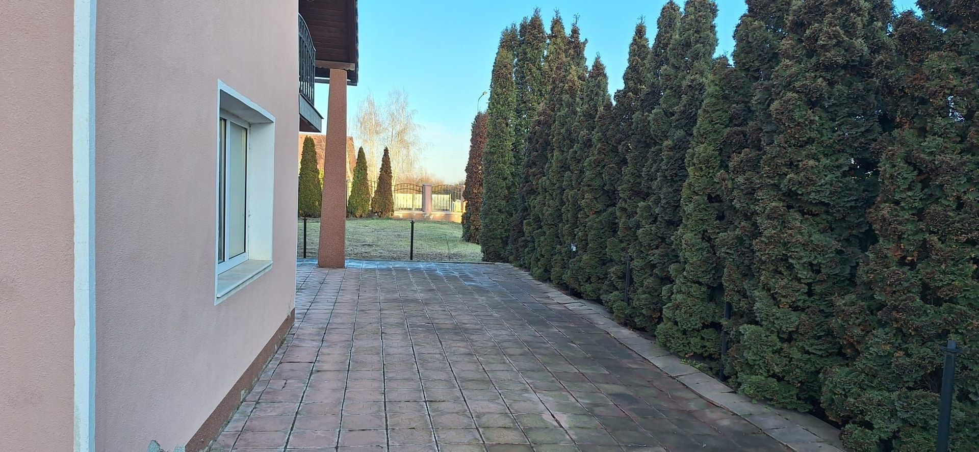 Casa singur in curte curte spatioasa zona Bartolomeu/Stupini - Poză 19