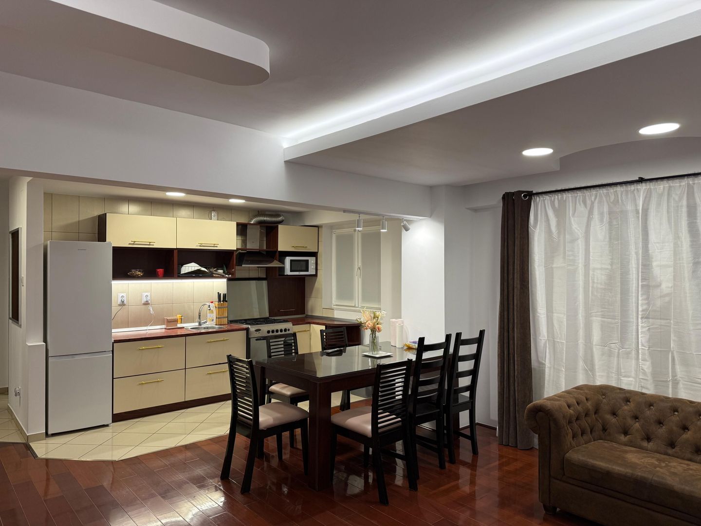 APARTAMENT 3 CAMERE CALEA CALARASI - Poză 3