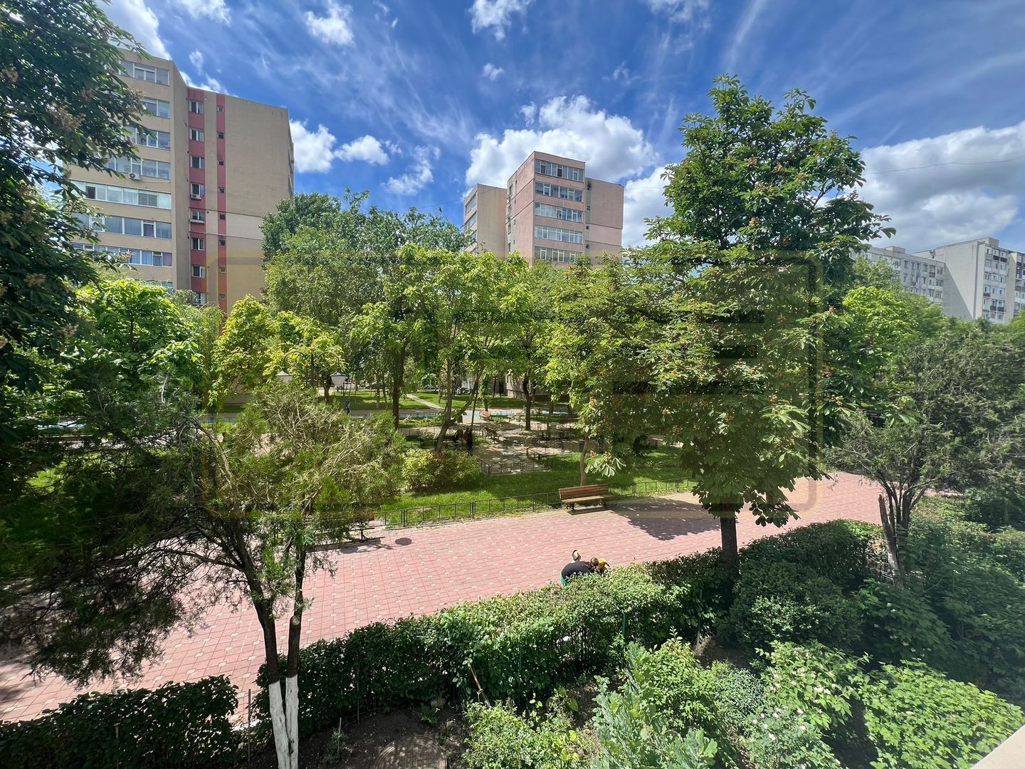 Apartament 2 camere+birou Alexandru cel Bun - Poză 1