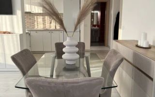 Apartament cu doua camere, zona Tractorul - Coresi, Top City 54 mp - Poză 4