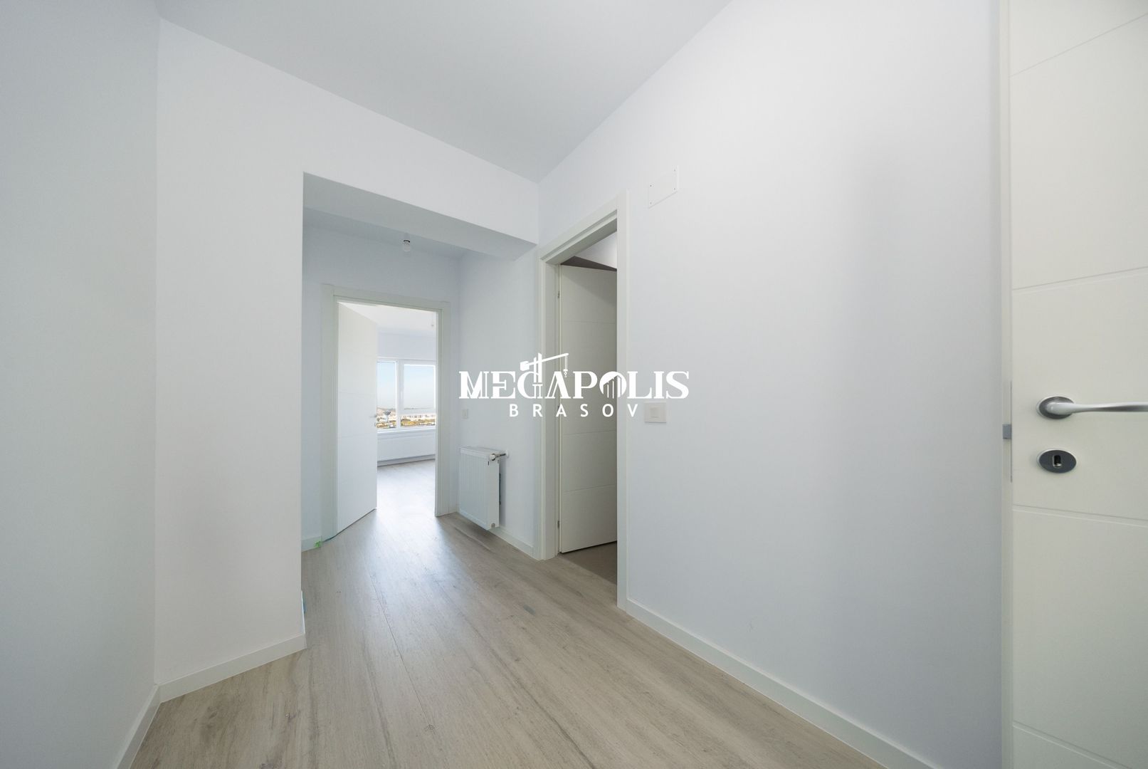 Penthouse 4 camere, 131 mp, panoramă munți și Tâmpa - Poză 12