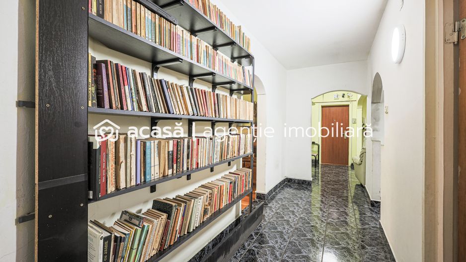 Apartament foarte spațios cu 5 camere la parter in Micalaca Comision 0 - Poză 12