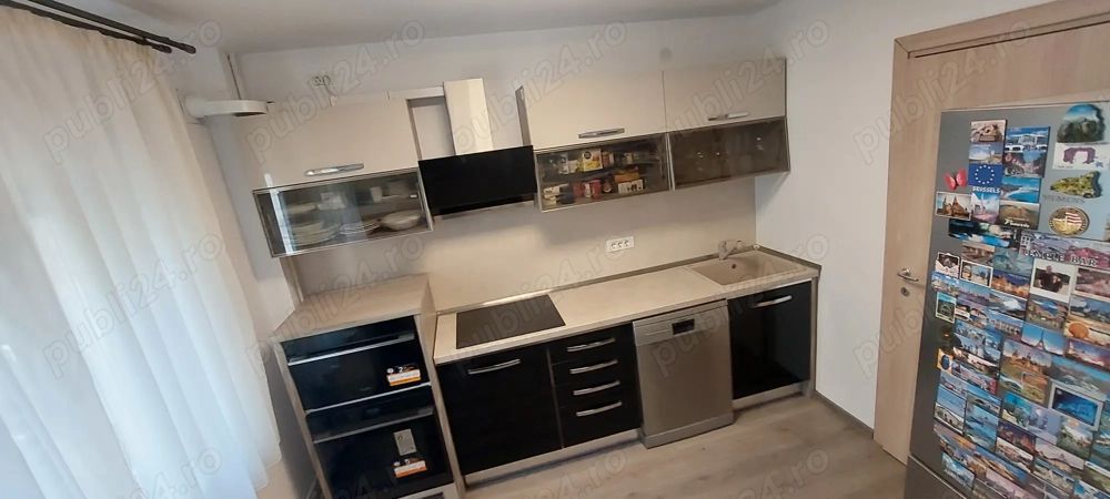 Bd. Unirii, 3 camere, 2 bai, centrala termica, parcare, lux - Poză 9