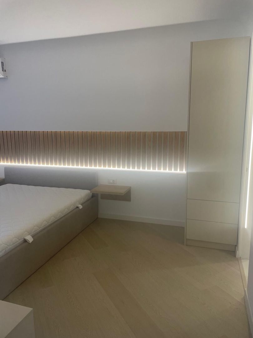 INCHIRIERE APARTAMENT TREI CAMERE MOBILAT UTILAT ZONA PIPERA CORTINA NORTH - Poză 8