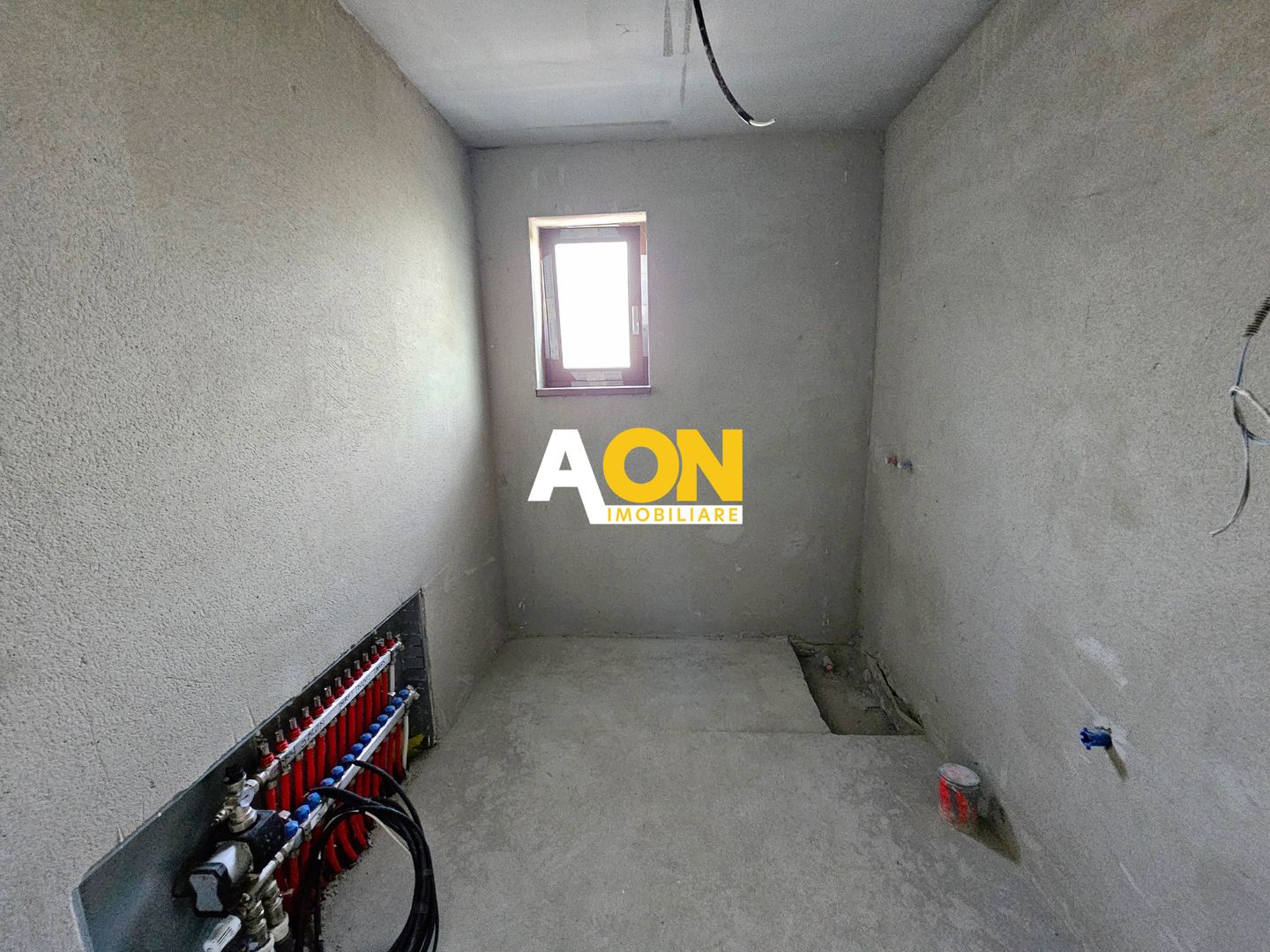 Casa la gri ( semifinisata ), 4 camere, 668 mp teren, com. Ciugud - Poză 16