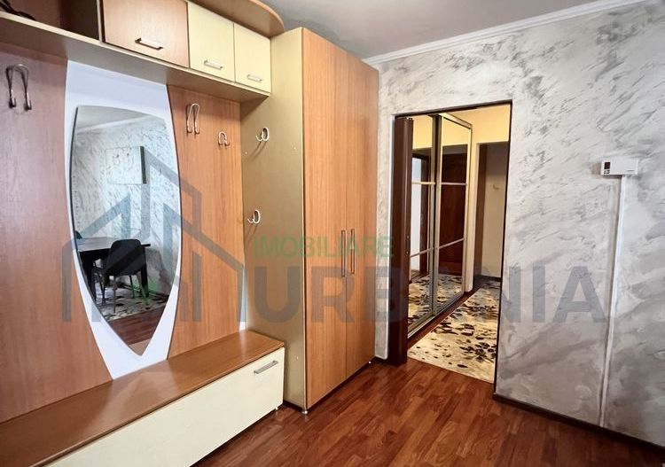 Apartament 3 camere de închiriat, Nicolina, cu loc de parcare disponibil - Poză 7