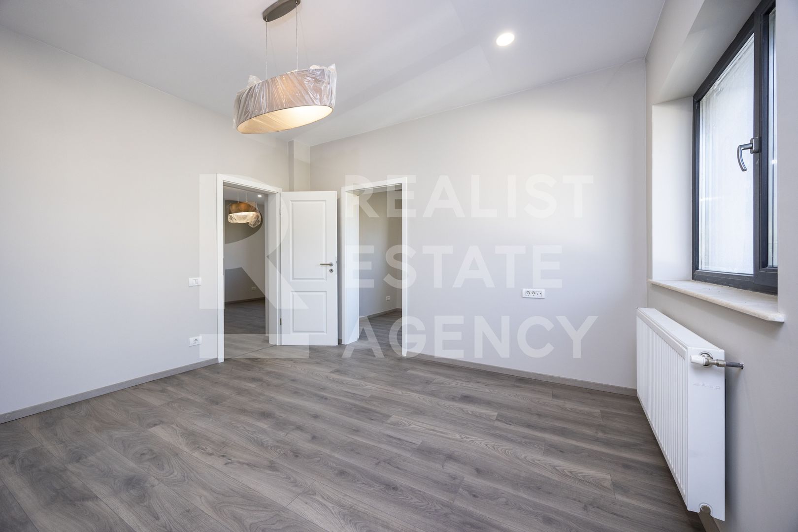 Vânzare, casă, 8 camere, zona 1 Mai, București - Poză 44