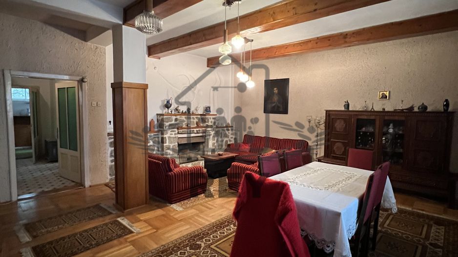 Casă de închiriat în Cisnădie zona Str. Teilor/se acceptă muncitori - Poză 3