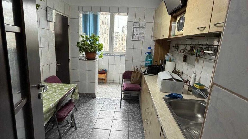 Apartament 2 camere de vanzare  Crangasi - Poză 3