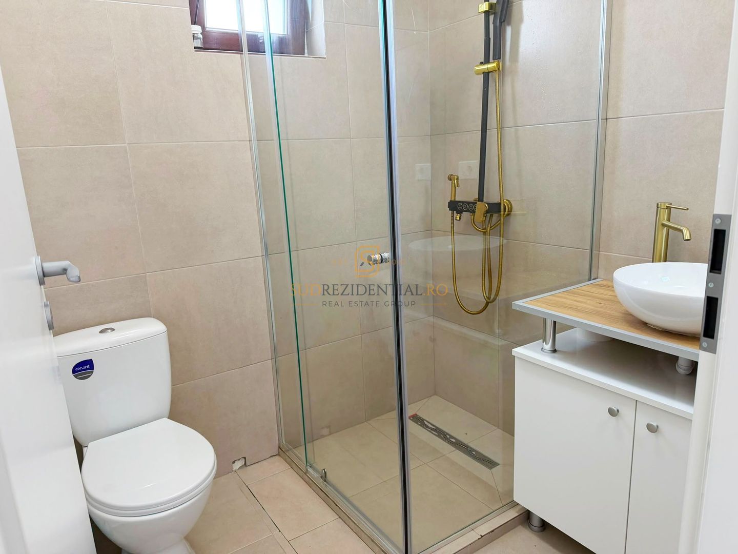 Vila mobilata si utilata, 3 camere, Teren 509 mp - Poză 12