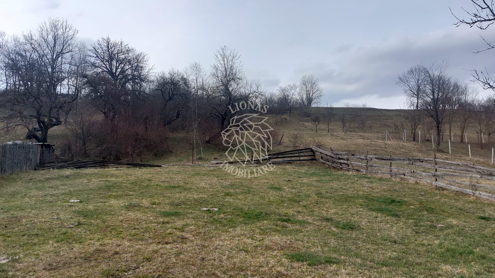 COMISION O Casă tradițională de vânzare 60MP teren intravilan 2295MP MARGAU CLUJ - Poză 9