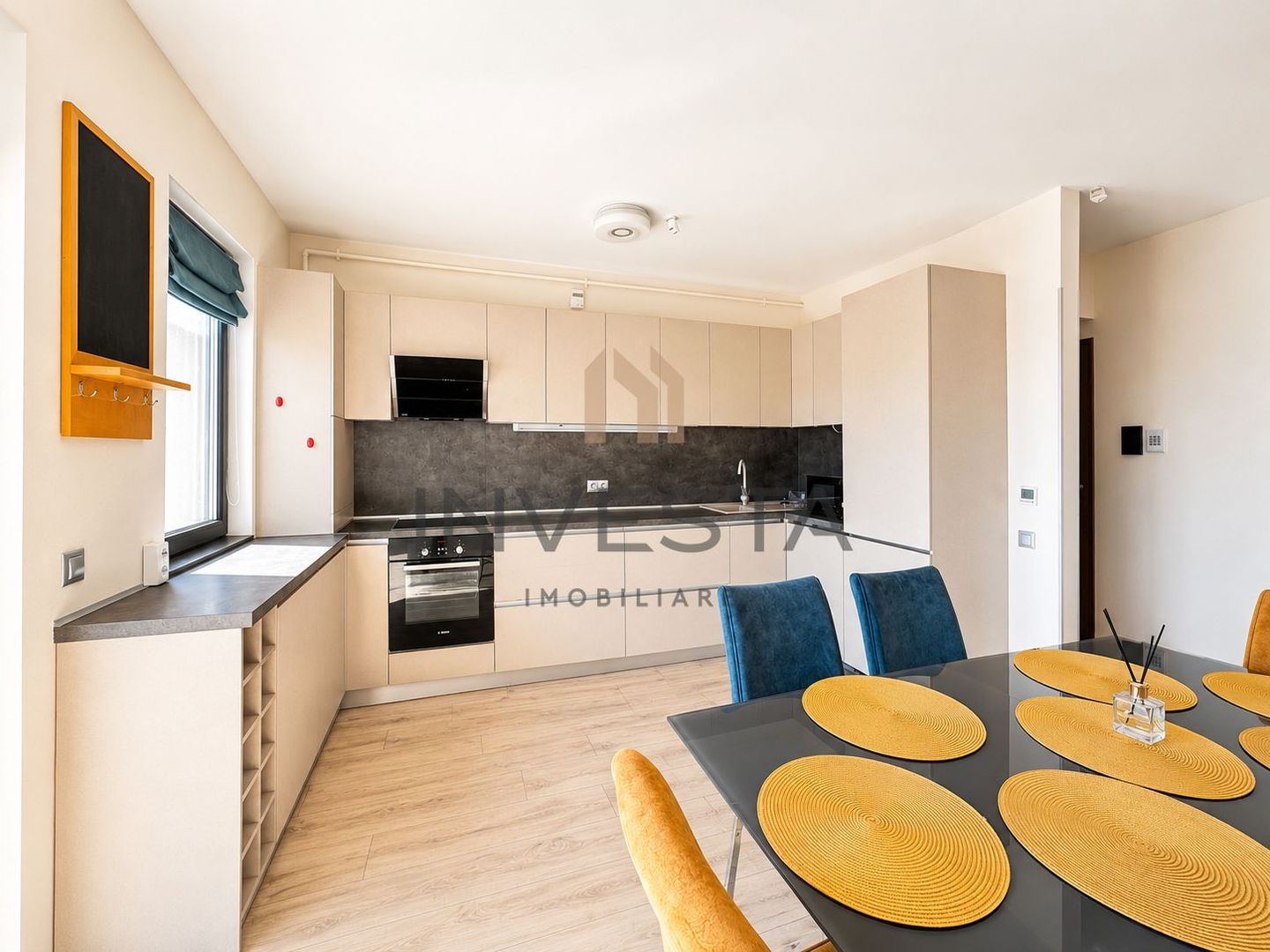 Apartament cu 2 camere si parcare de inchiriat in zona Buna Ziua - Poză 3