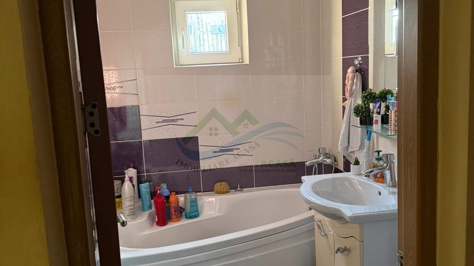Apartament 3 camere burdujeni . - Poză 15