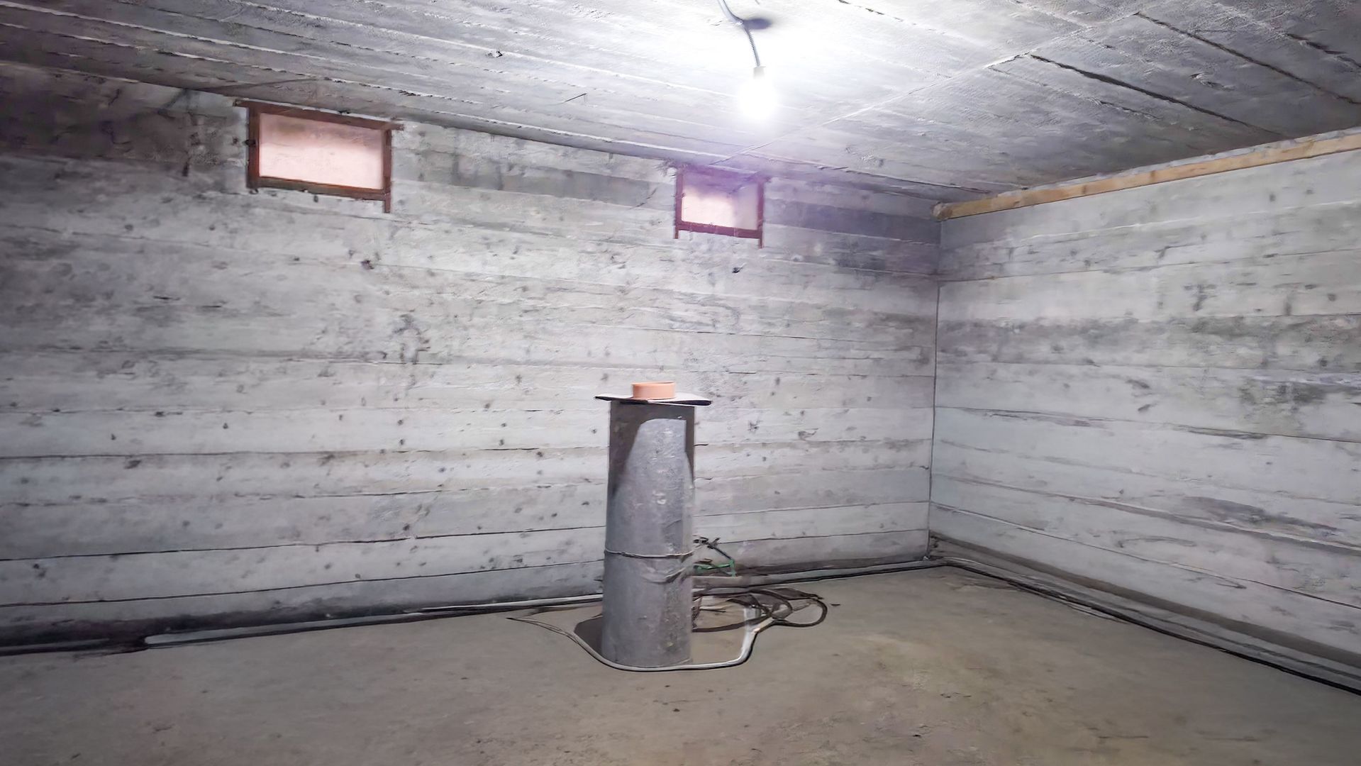 Casă spațioasă de vânzare – Strada Republicii nr. 105, Dragomirești - Poză 25