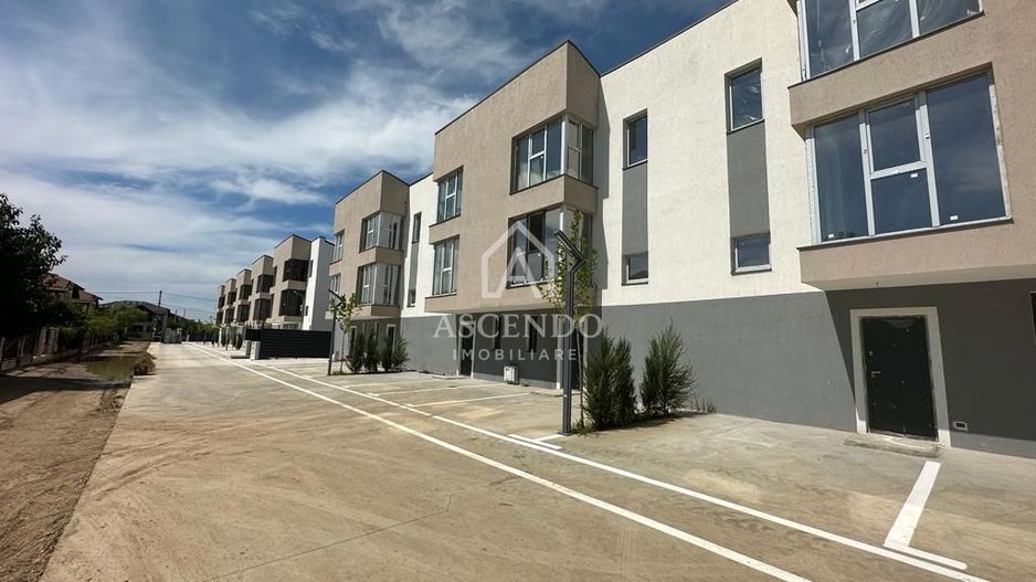 Casa noua insiruita 4 camere Chiajna, 142 mp, 2 parcari, curte - Poză 3