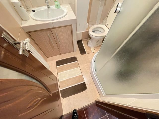 APARTAMENT SPATIOS IN ZONA BUCOVINA - Poză 15