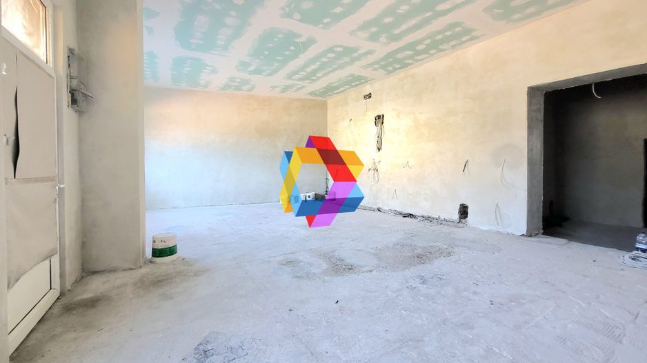 Spatiu cu vad pietonal intens - 65 mp # plus-imo.ro - Poză 3