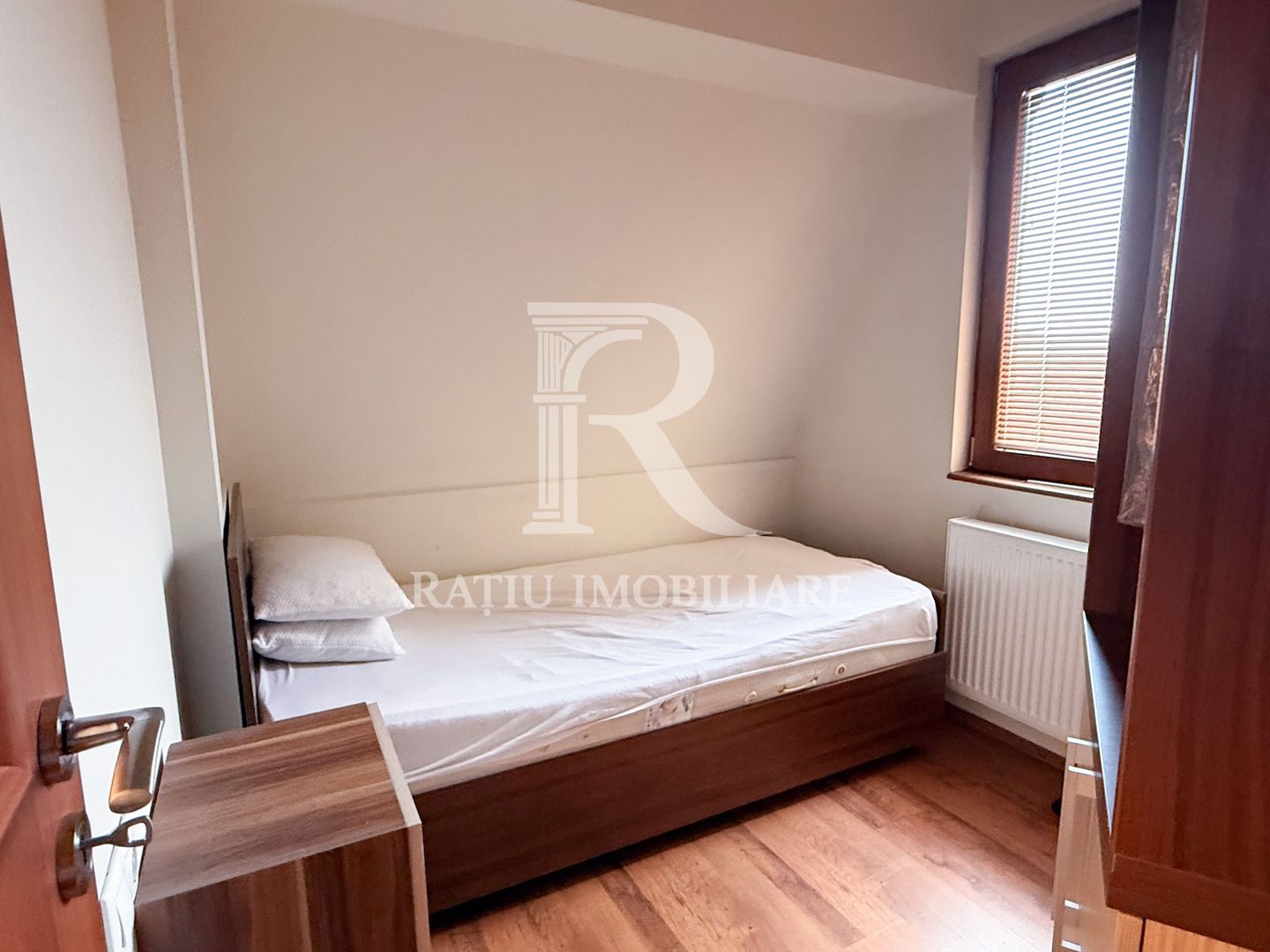 Apartament cu 4 Camere de Închiriat | Centru | Oradea - Poză 6
