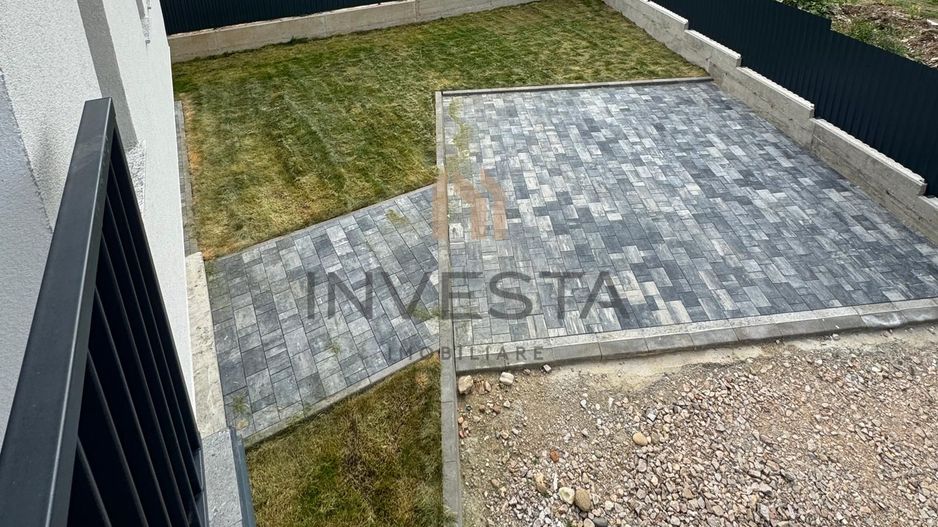 Casa de vanzare zona exclusivista de case Floresti - Poză 13