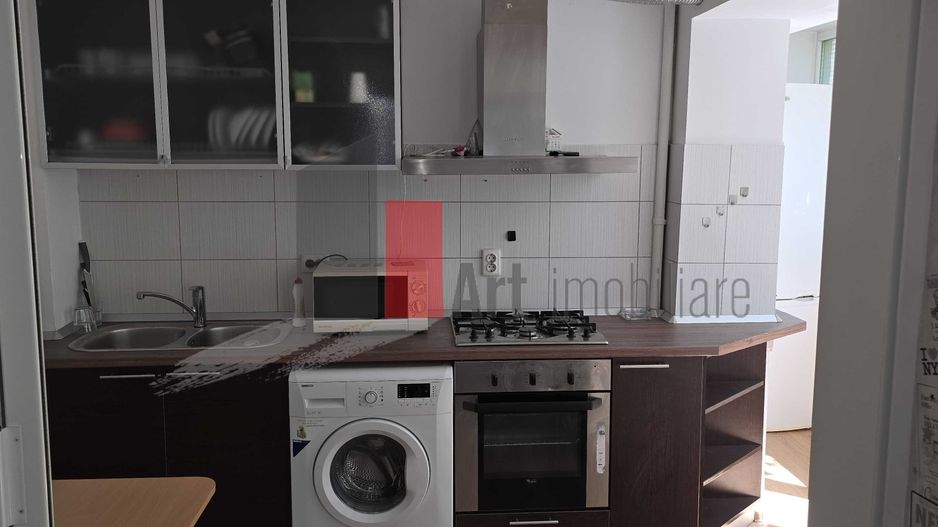 Inchiriez apartament 2 camere , sector 4, Strada Secuilor - Poză 7