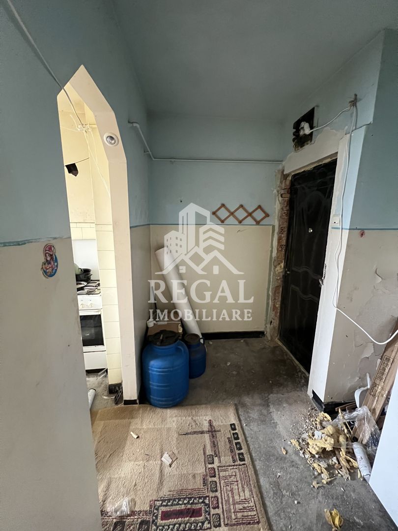 Apartament de vanzare 2 camere, in zona Micro 3 - Poză 3