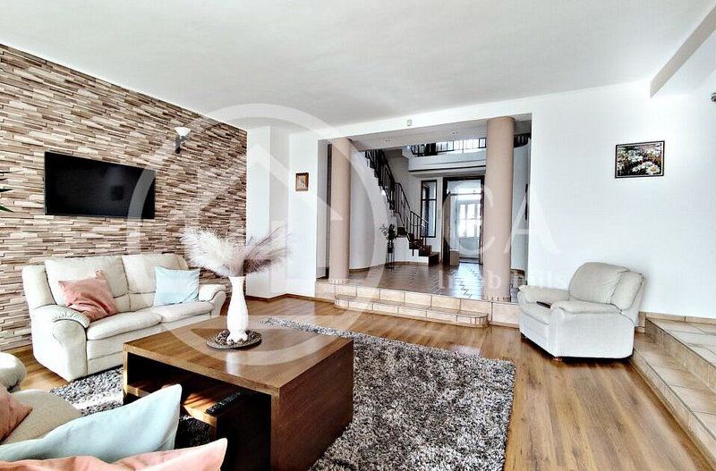 De vanzare, Vila plus casa de oaspeti zona Oncea, Oradea. - Poză 1