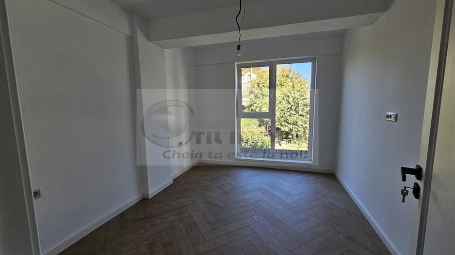 Apartament exclusivist dispus P+1E  - 82mp - Poză 9