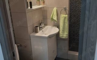 Apartament spațios 3 camere, zona centrala , Poli 2 - Poză 5
