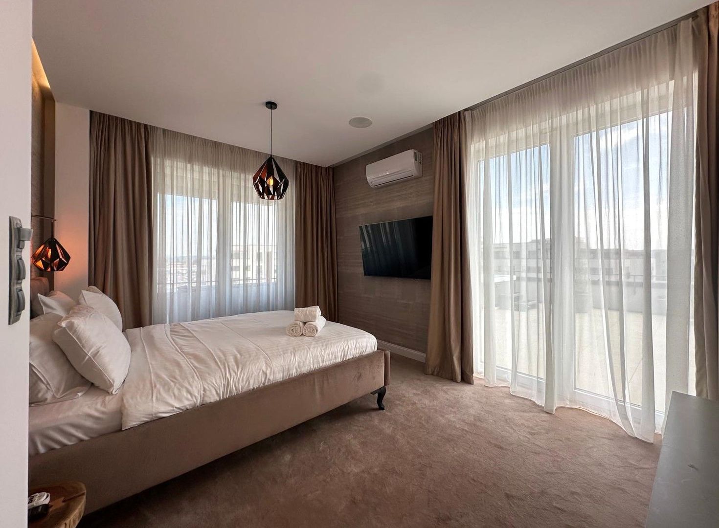 Vânzare penthouse LUX 4 camere cu terasa de 122 mp zona Coresi - Poză 22