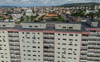 Apartament cu 2 camere, 58mp, decomandat, parcare, Zona Vivat Residence - Poză 8