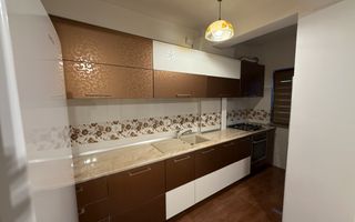 Apartament 3 camere de închiriat | Zonă centrală | Etaj 1 - Poză 4