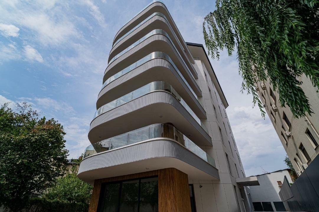 RARITATE  Cotroceni  3 camere , 105mp, finalizat 2024, terasa cu view superb - Poză 1