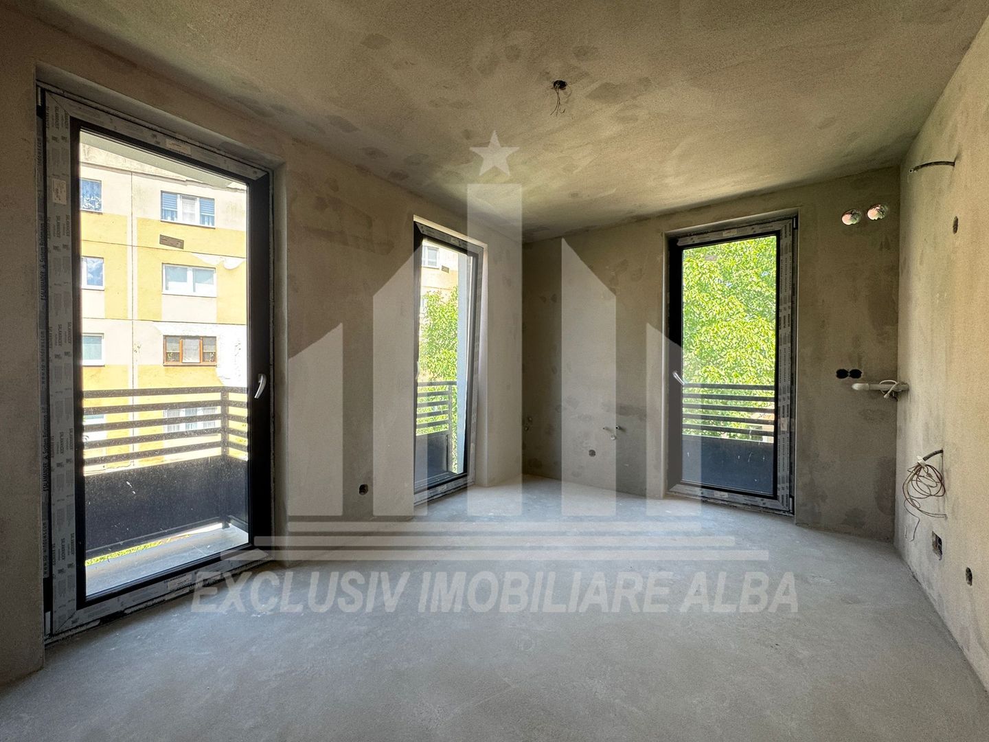Apartament cu 2 camere decomandate de vanzare, Bloc Nou - Poză 2