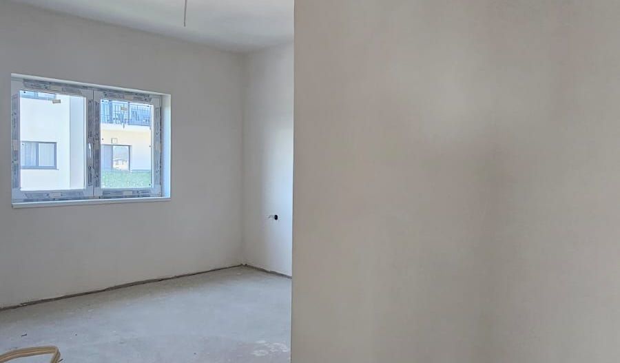 Apartament 3 camere 2 bai camara pe balcon si loc parcare Selimbar - Poză 5