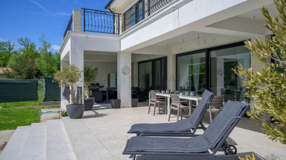 Vila Statement lângă Pădure | 520 mp Utili pe 1500 mp teren - Poză 6