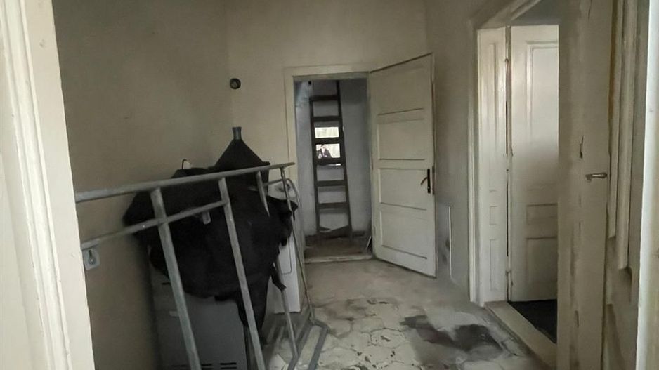 Apartament la curte comuna ULTRACENTRAL - Poză 1
