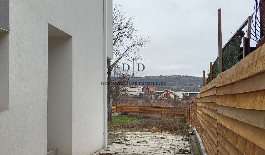 Vânzare Duplex semifinisat | Teren 696 MP | Cartier Dambul Rotund - Poză 4