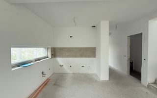 Casă individuală cu 699 teren la preț bun Chinteni - Poză 2