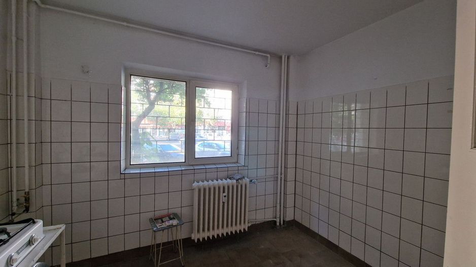 Spatiu comercial, parter Sos Oltenitei, 51 mp utili - Poză 5