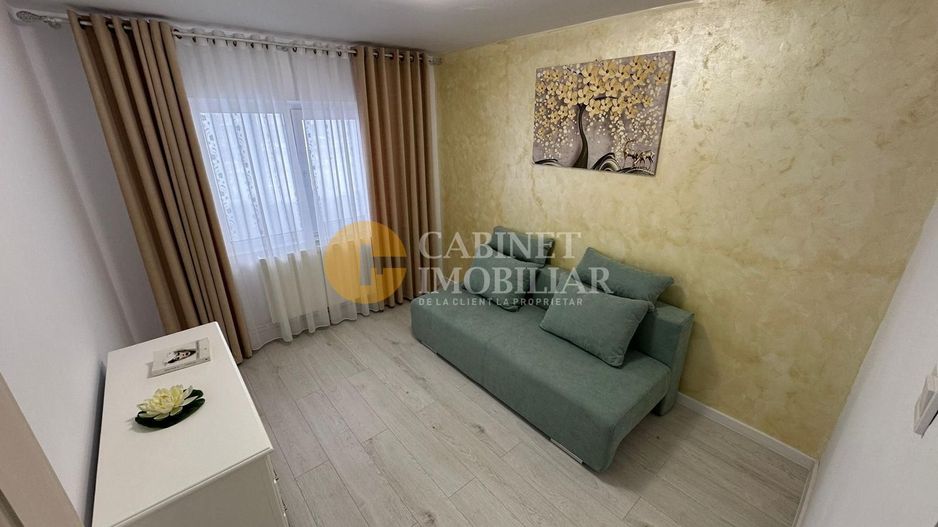 3 CAMERE DECOMANDAT 74 MP ULTRAFINISAT - Poză 11