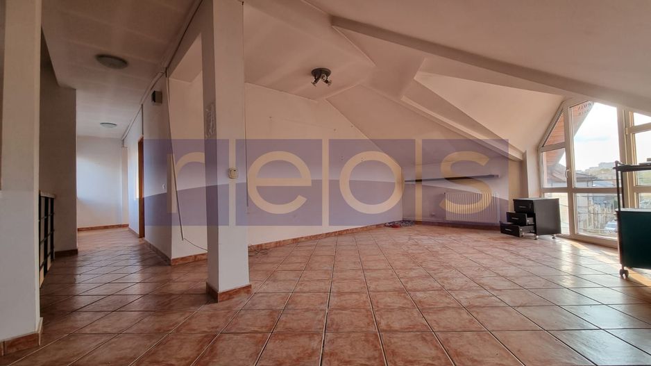 VANZARE CASA 10 CAMERE | S+ P+1+M | ZONA MOSILOR - Poză 3